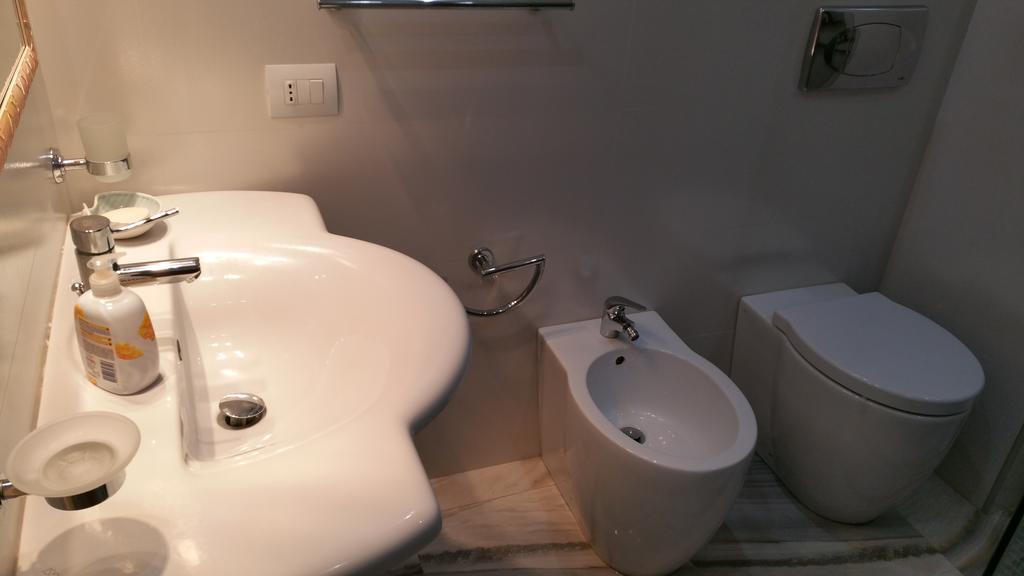Laura'S Home Durres Ngoại thất bức ảnh