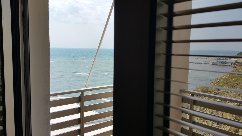 Laura'S Home Durres Ngoại thất bức ảnh
