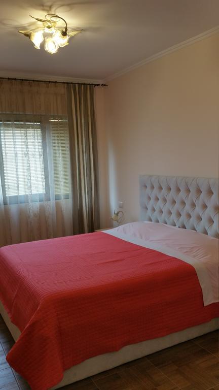 Laura'S Home Durres Ngoại thất bức ảnh
